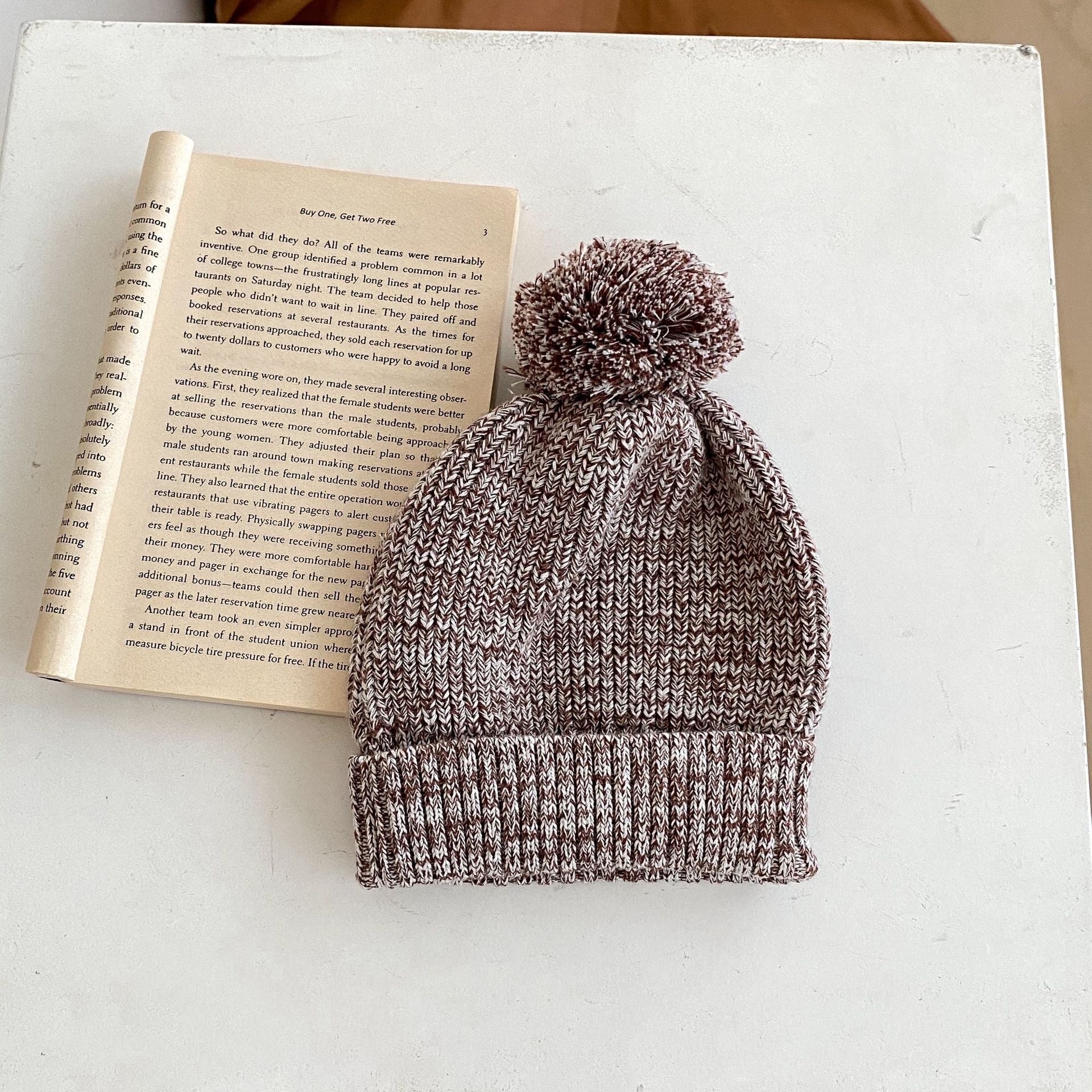 Infant Baby Girl Mixed Color Thick Needle Pullover Pants Pullover Fur Ball Knitted Hat 3-Piece Set