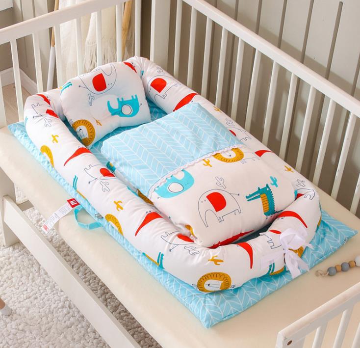 Portable Bionic Travel Crib Mattress - Foldable Anti-Pressure Infant Bed for Newborns