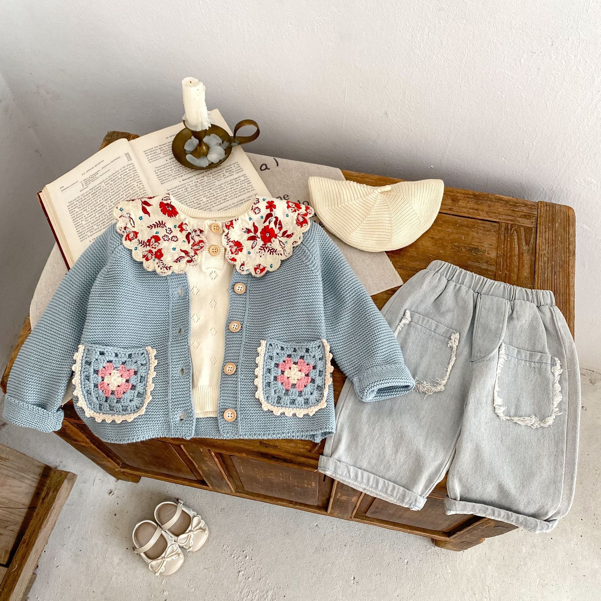 Baby Girl round Collar Sweater Cardigan Hand Crochet Hollow Flower Pocket Coat