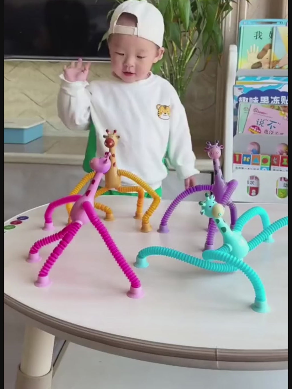 Giraffe Tubes Sensory Toys Novelty Spring Fidget Toy Stretch Tube Stress Relief Toy for Kid Birthday Gift Party Favors